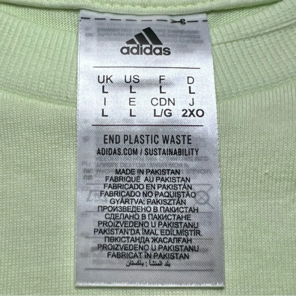 adidas Essentials Brandlove Sweatshirt in Almost Lime - Picture 7 of 9